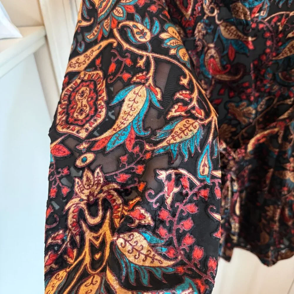 Venus Jewel Tone Burnout Velvet Long Sleeve Dress Size 2 - Picture 5 of 6